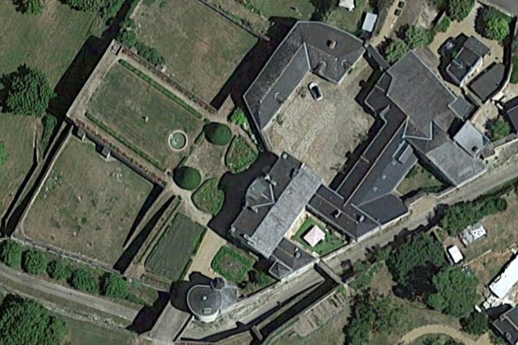 chateau de Candes Saint Martin, loue