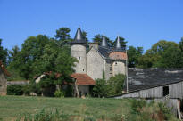 chateau de NeuvialeVilleneuve d’Aveyron