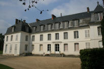 chateau de Mauvires