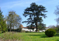 chateau de thuret