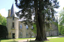 chateau de Branfr Le Guerno