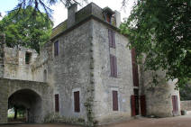 chteau et bastide d'Eymet