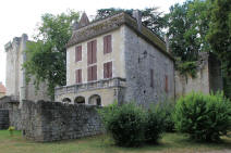 chteau et bastide d'Eymet