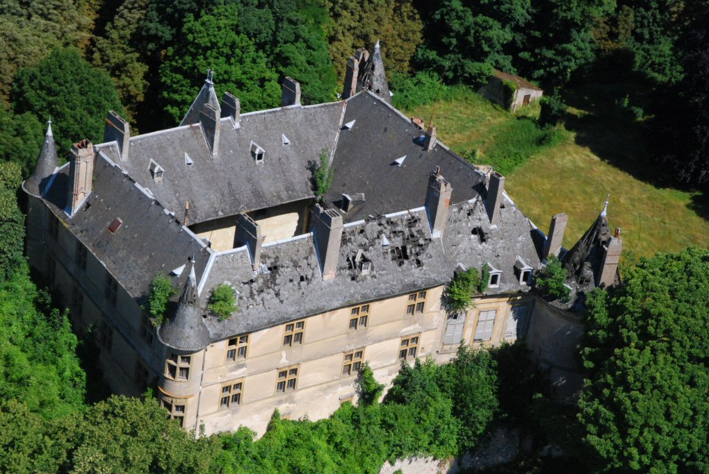 chateau de Hombourg Budange, classé MH par arrêté du 8/11/1994