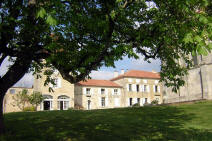 chteau de Saint Loup en Albret a Montagnac-sur-Auvignon