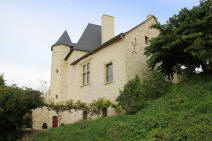 chateau d'Alogny  Lesigny