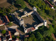 chteau de Druyes-Les-Belles-Fontaines